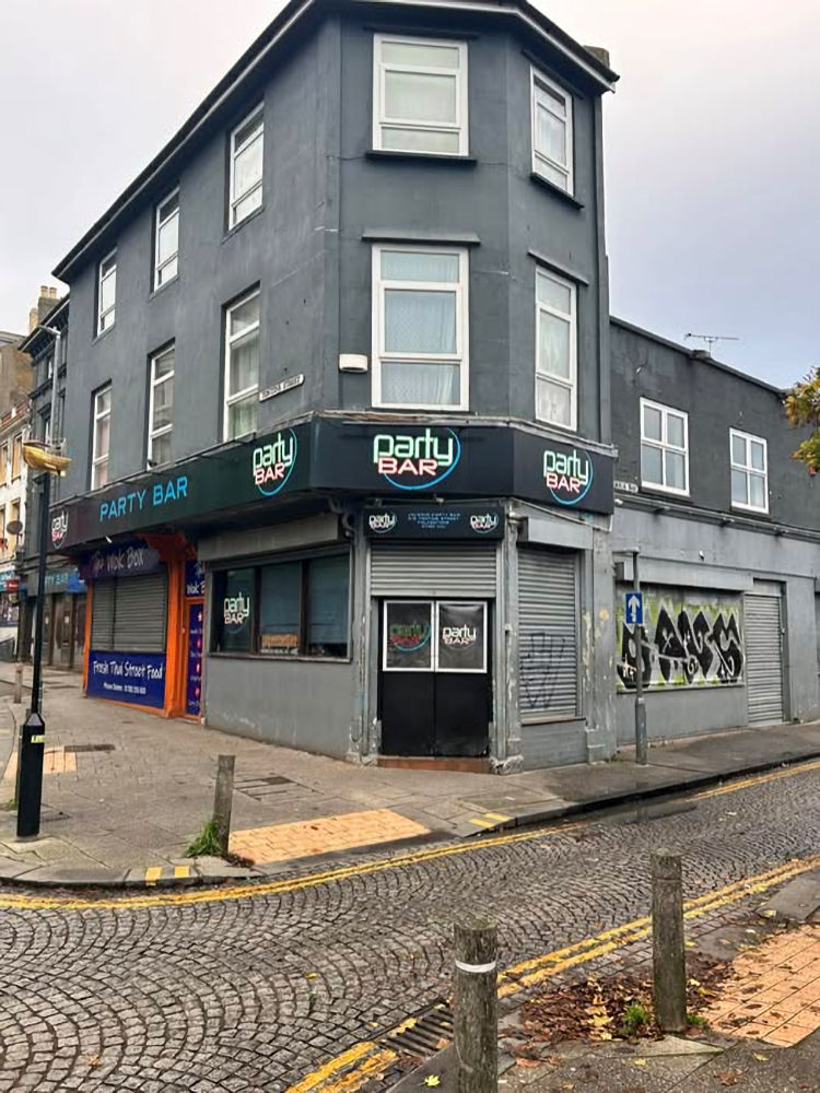 Party Bar in Tontine Street in 2025